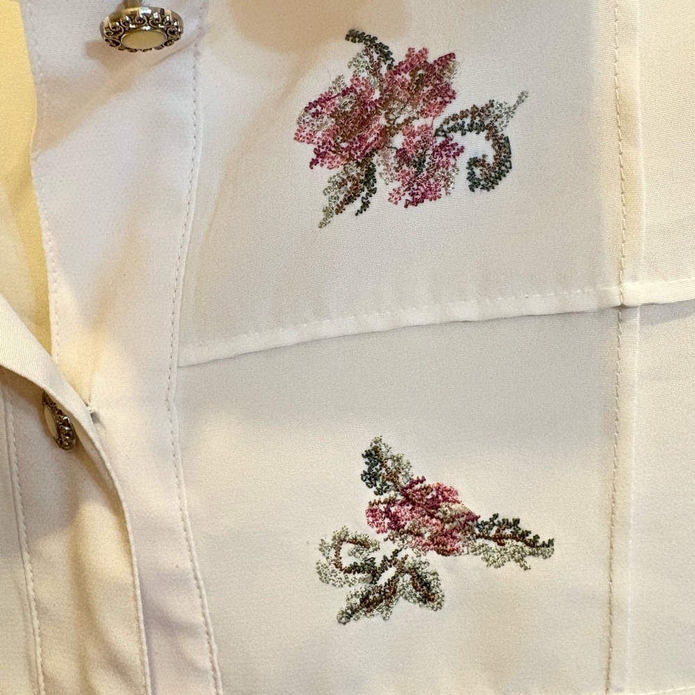 NWT| Koret Camelot antique white button down  blouse size 14NWT #floral#career